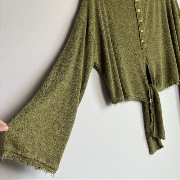 Free People Green Emma’s Henley Top Sz L Tie Waist Raw Hem LS Fairy Boho EUC - Picture 8 of 14